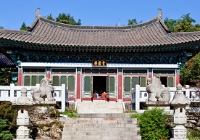 申请韩国本科留学需要哪些材料？